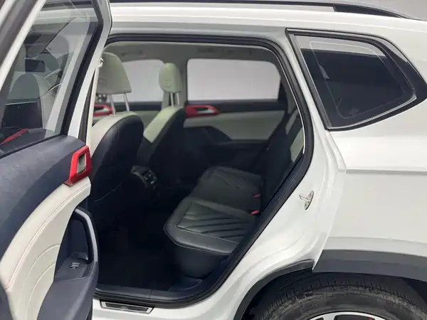 Volkswagen Tharu 2023