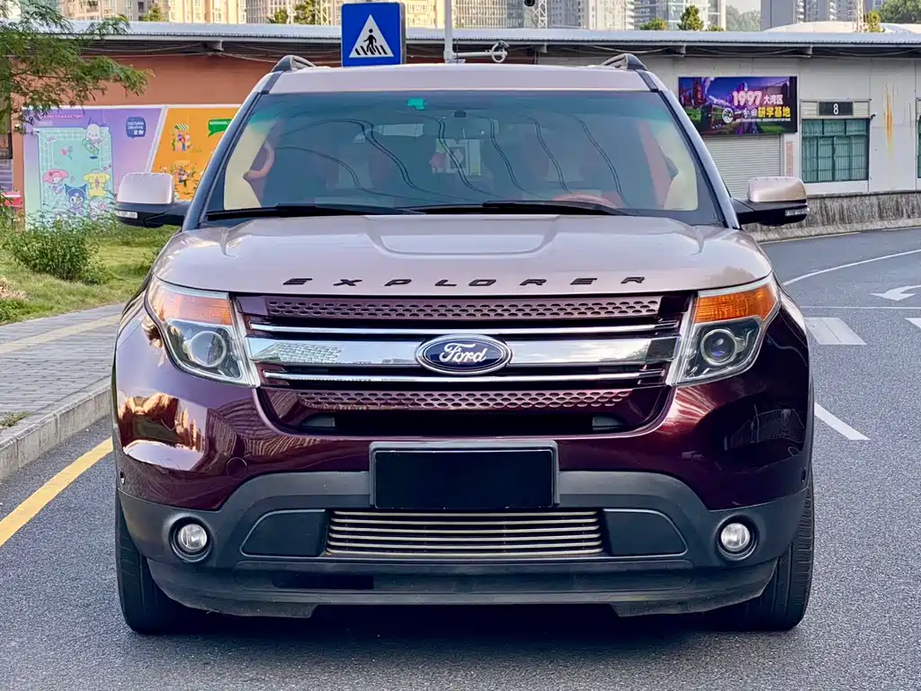 Ford Explorer 2015 — фото 2