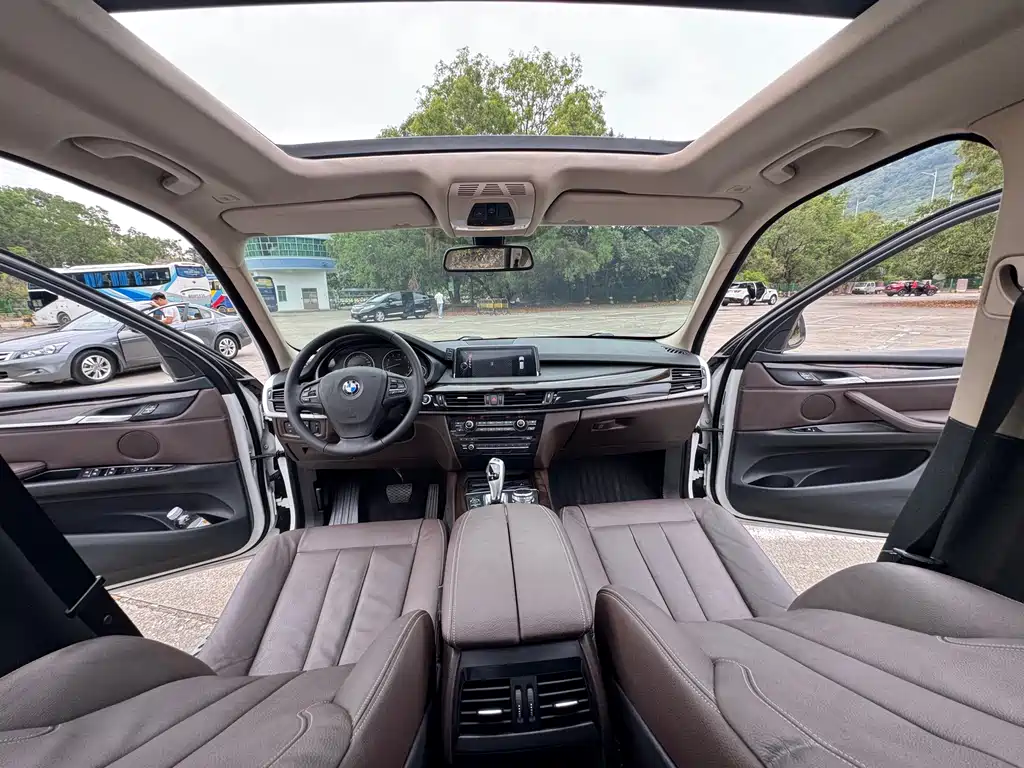 BMW X5 2015 — фото 13