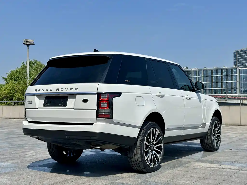 Land Rover Range Rover 2018 — фото 6