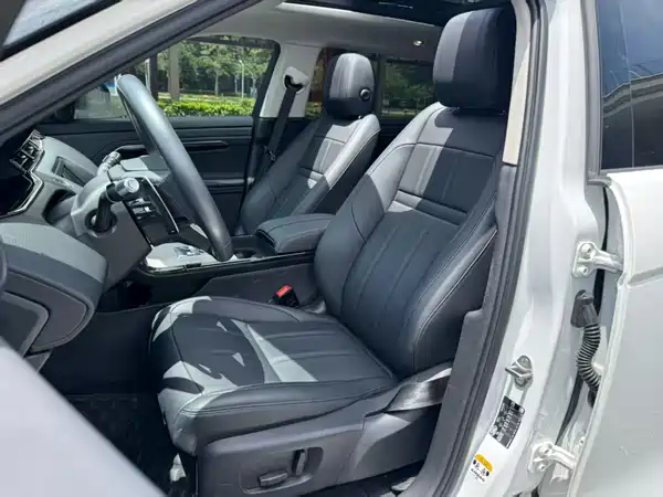 Land Rover Range Rover Evoque 2023