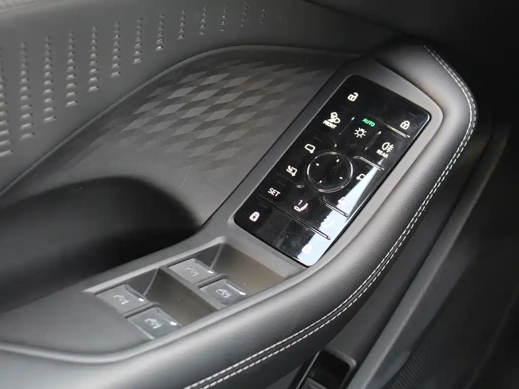 Audi A5L Sportback — фото 9