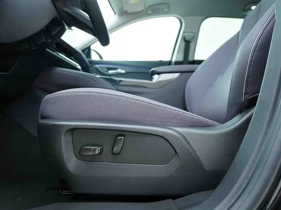Buick Envision Plus 2026 — фото 12