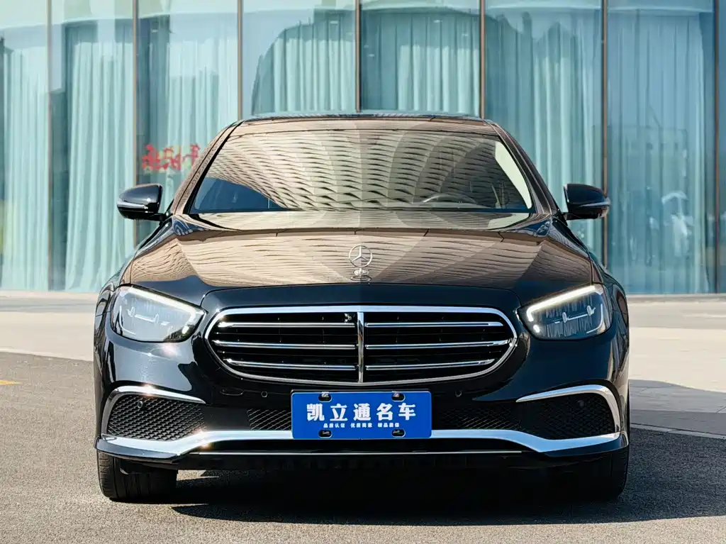 Mercedes-Benz E-Class 2023