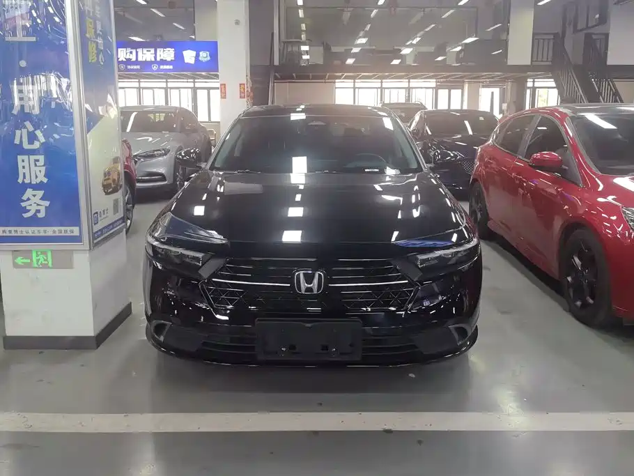 Honda Accord 2023 — фото 2
