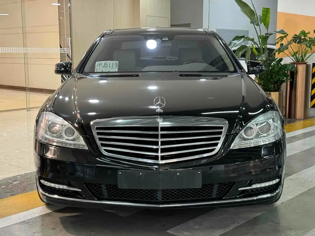 Mercedes-Benz S-Class 2010 — фото 4