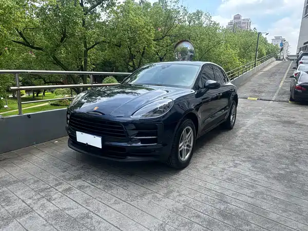 Porsche Macan 2020