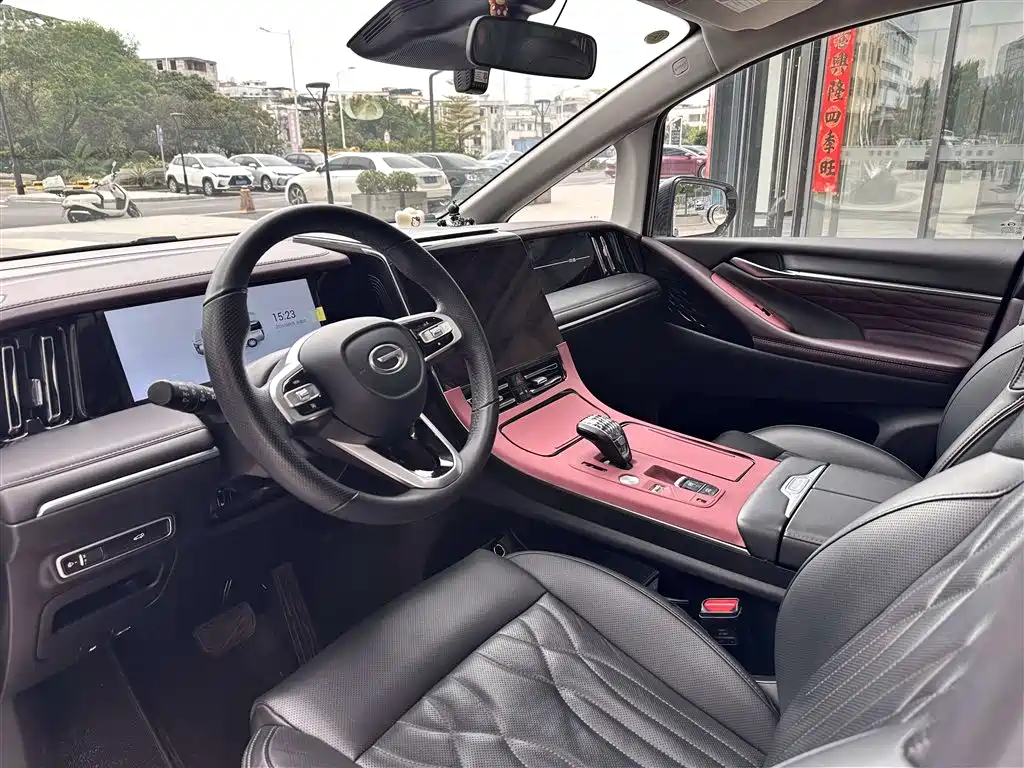 GAC Motor Trumpchi M8 2024 — фото 10
