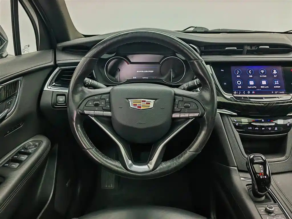Cadillac XT6 2021 — фото 11