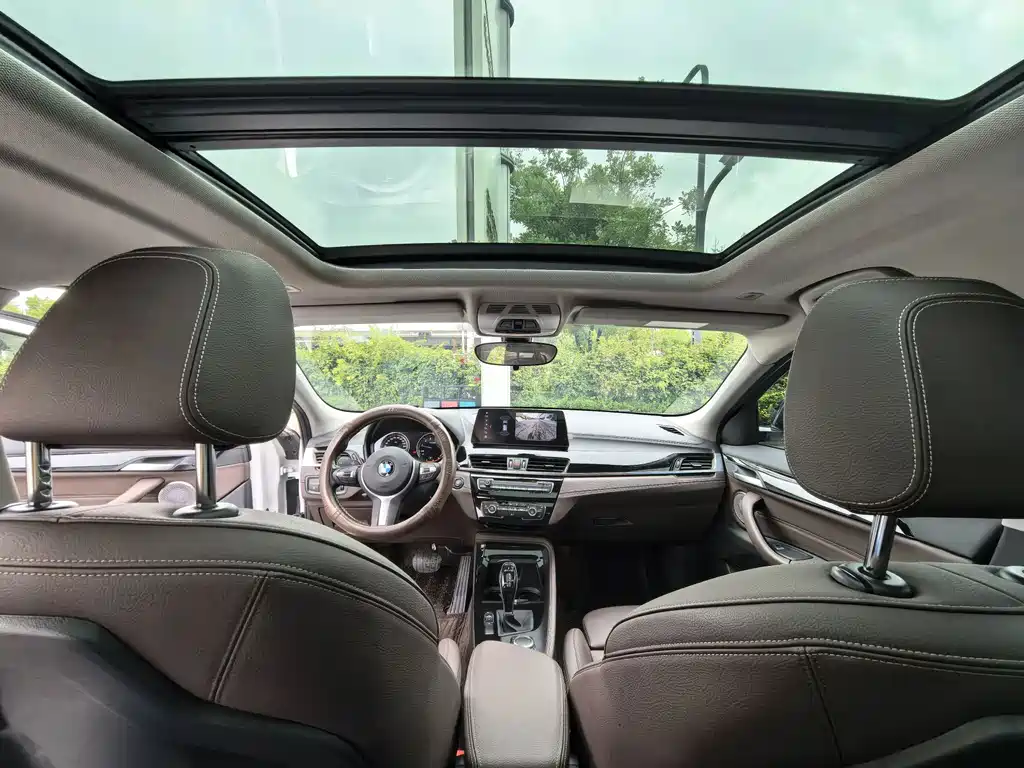 BMW X2 2023 — фото 15