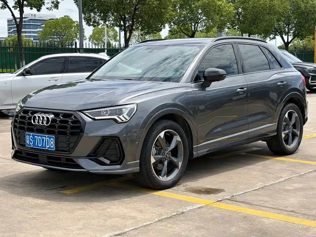 Audi Q3 2021