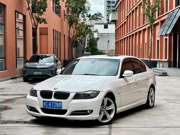 BMW 3 Series 2012