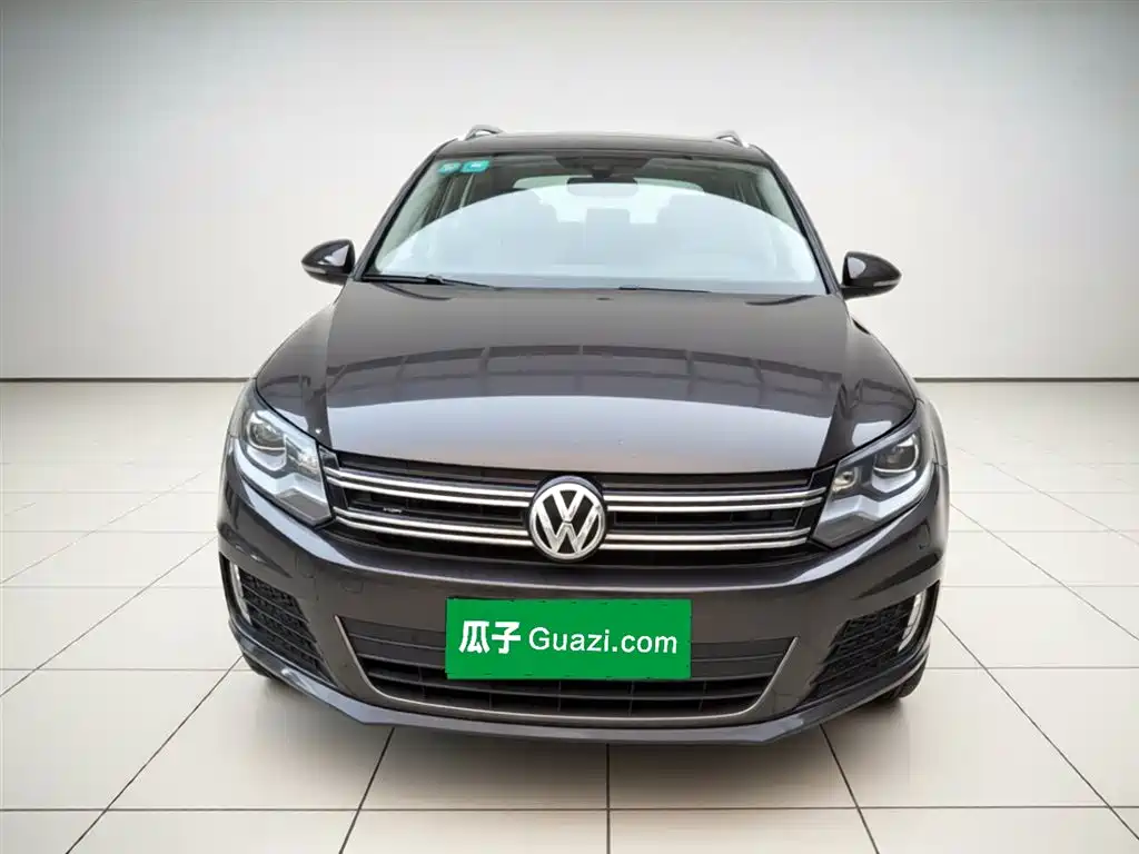 Volkswagen Tiguan 2015 — фото 2