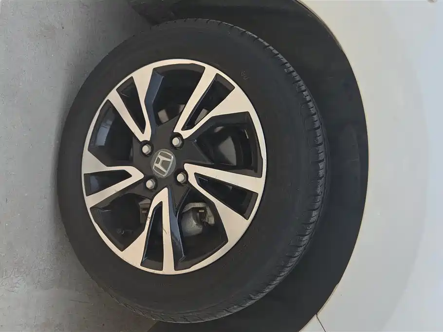 Honda Greiz 2018
