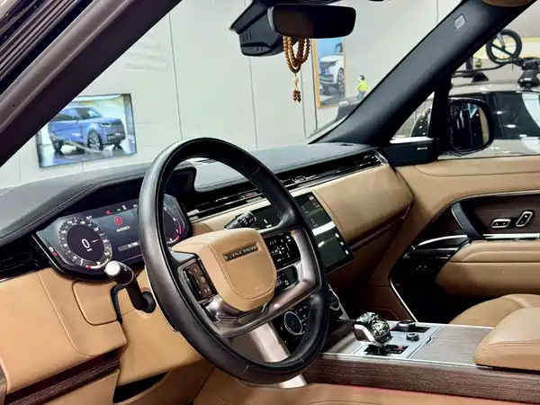 Land Rover Range Rover 2023