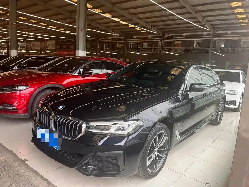 BMW 5 Series 2023