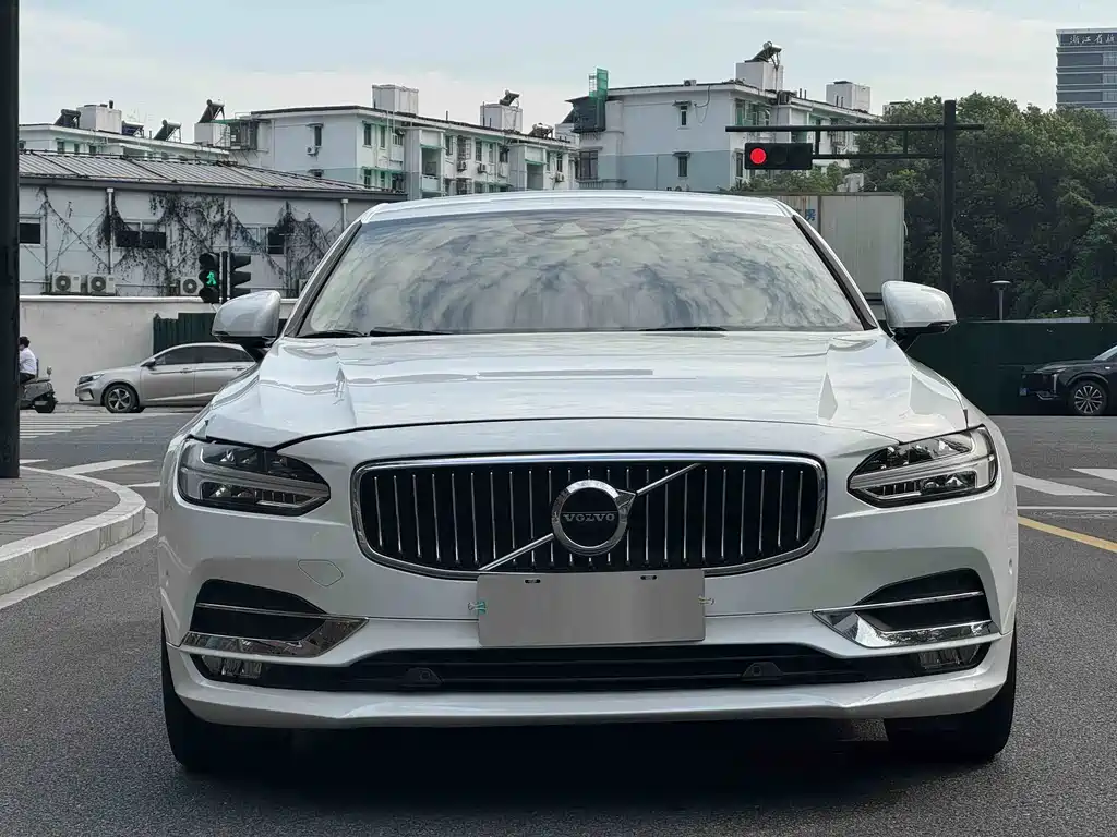 Volvo S90 2019 — фото 2