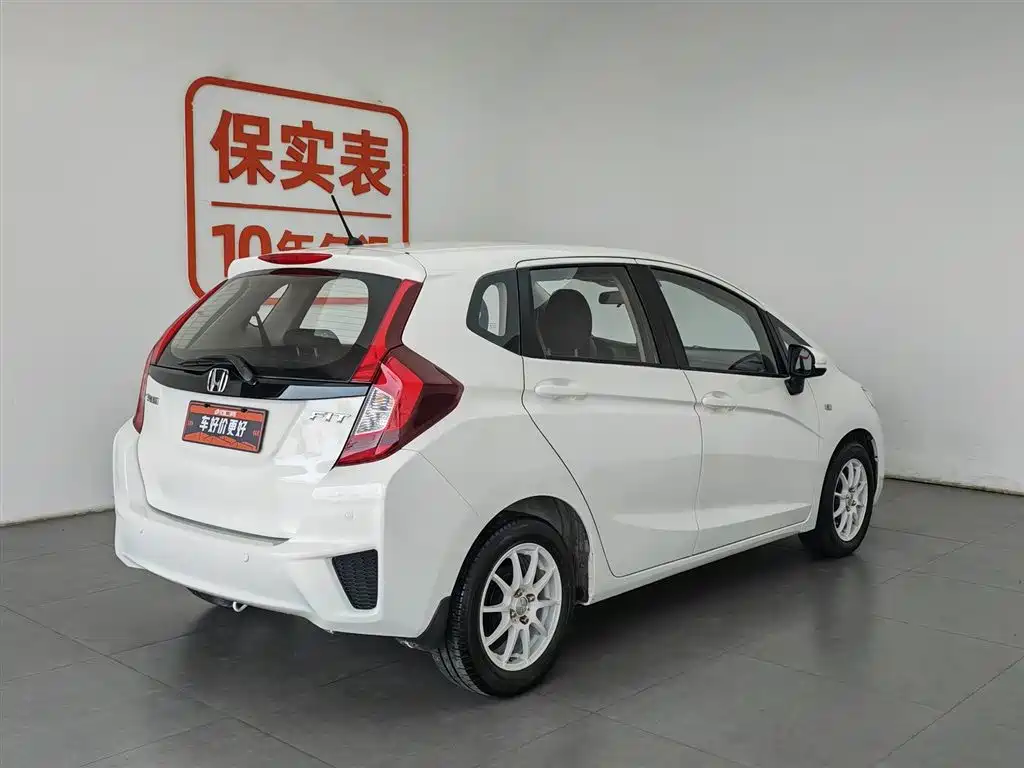 Honda Fit 2016 — фото 2