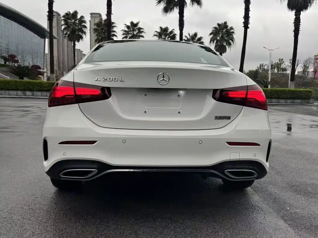 Mercedes-Benz A-Class 2023 — фото 12