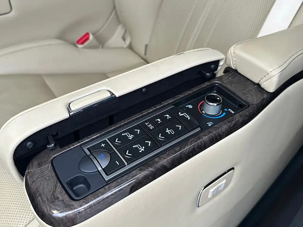Toyota Wilfa 2023 — фото 14