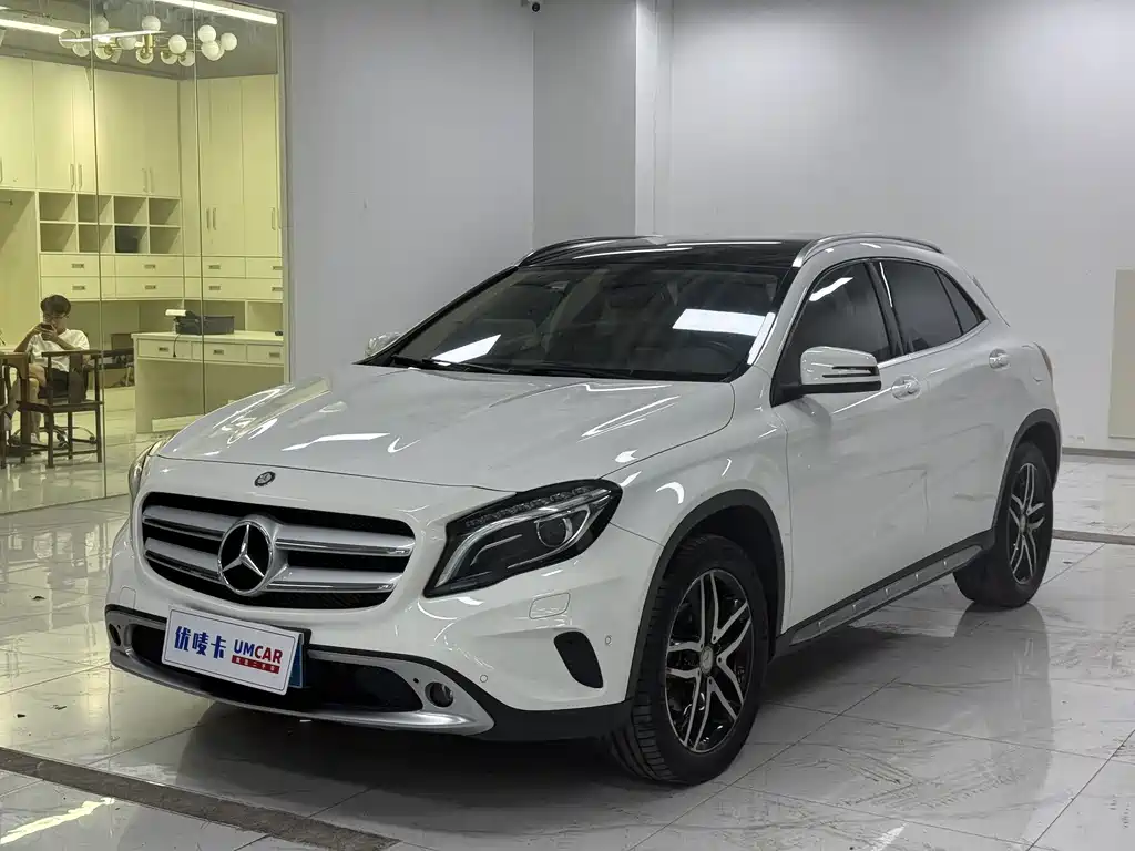 Mercedes-Benz GLA 2017