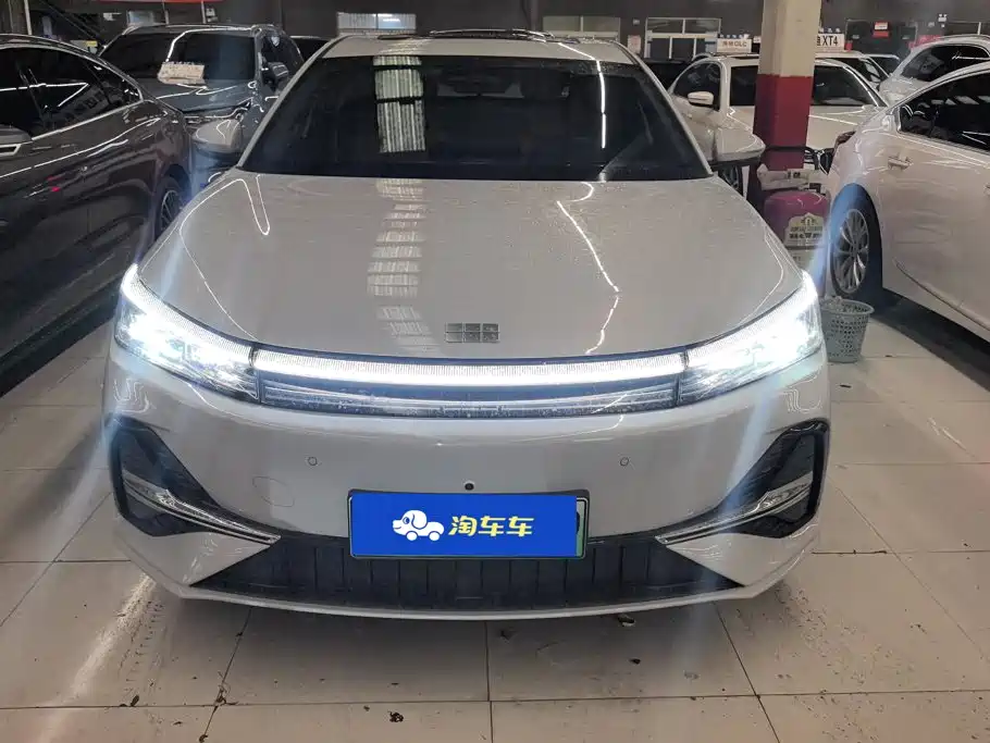 Geely Galaxy A7 EM 2025 — фото 2