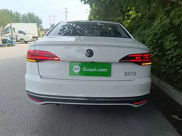 Volkswagen Bora 2024
