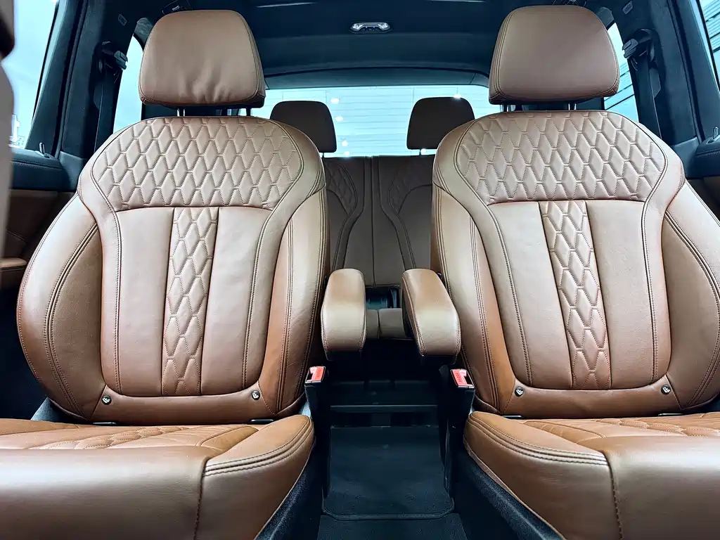 BMW X7 2023 — фото 11