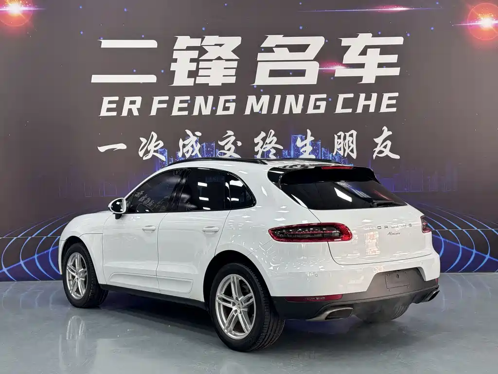 Porsche Macan 2017 — фото 6