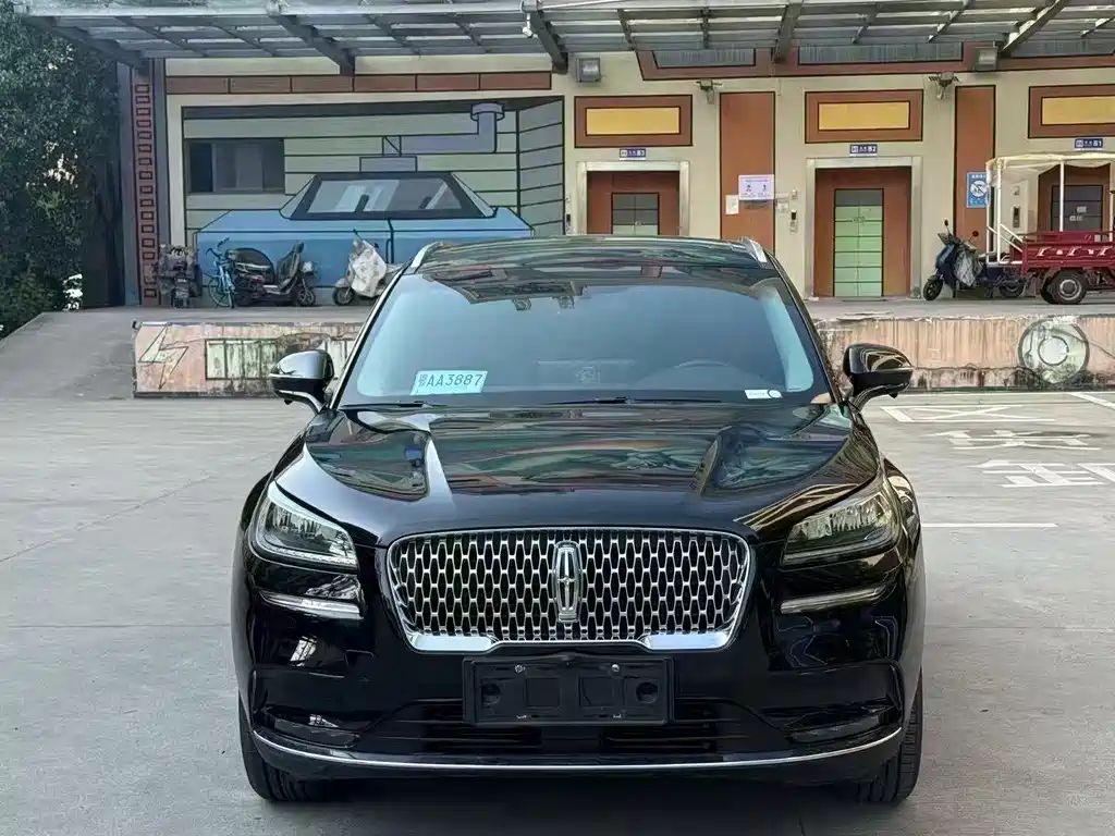 Lincoln Corsair 2021