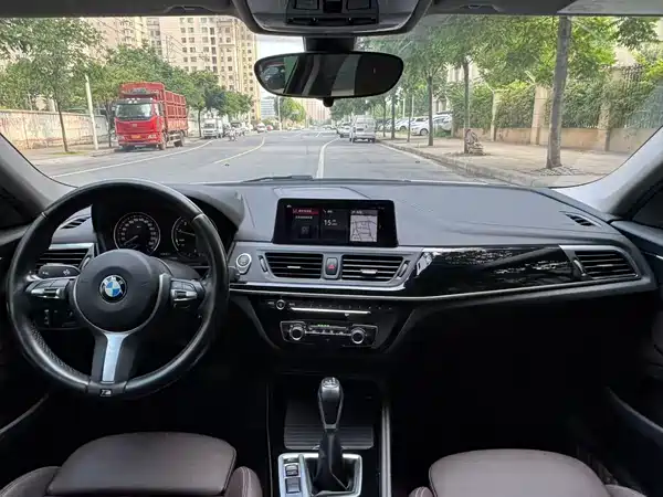 BMW 1 Series 2019