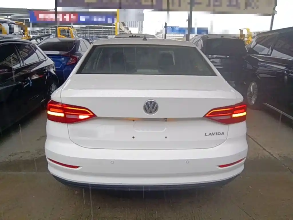 Volkswagen Lavida 2020
