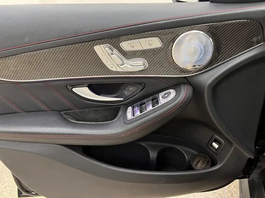 Mercedes-Benz GLC Coupe AMG 2019 — фото 12