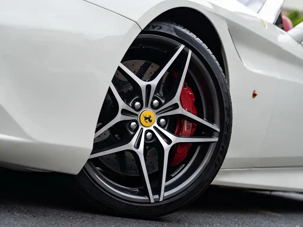 Ferrari California T 2015 — фото 6
