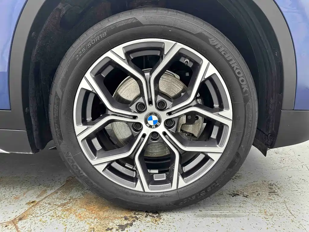 BMW X1 2022 — фото 8