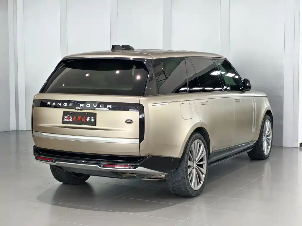 Land Rover Range Rover 2023 — фото 3