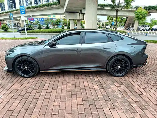 Changan UNI-V 2022