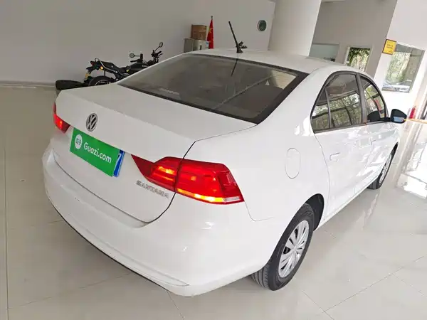 Volkswagen Santana 2021