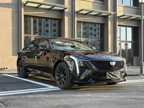 Cadillac CT5 2026