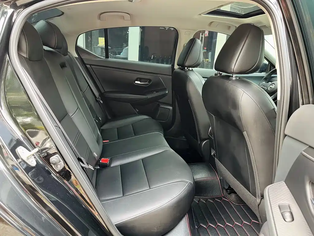 Nissan Sylphy 2023 — фото 19