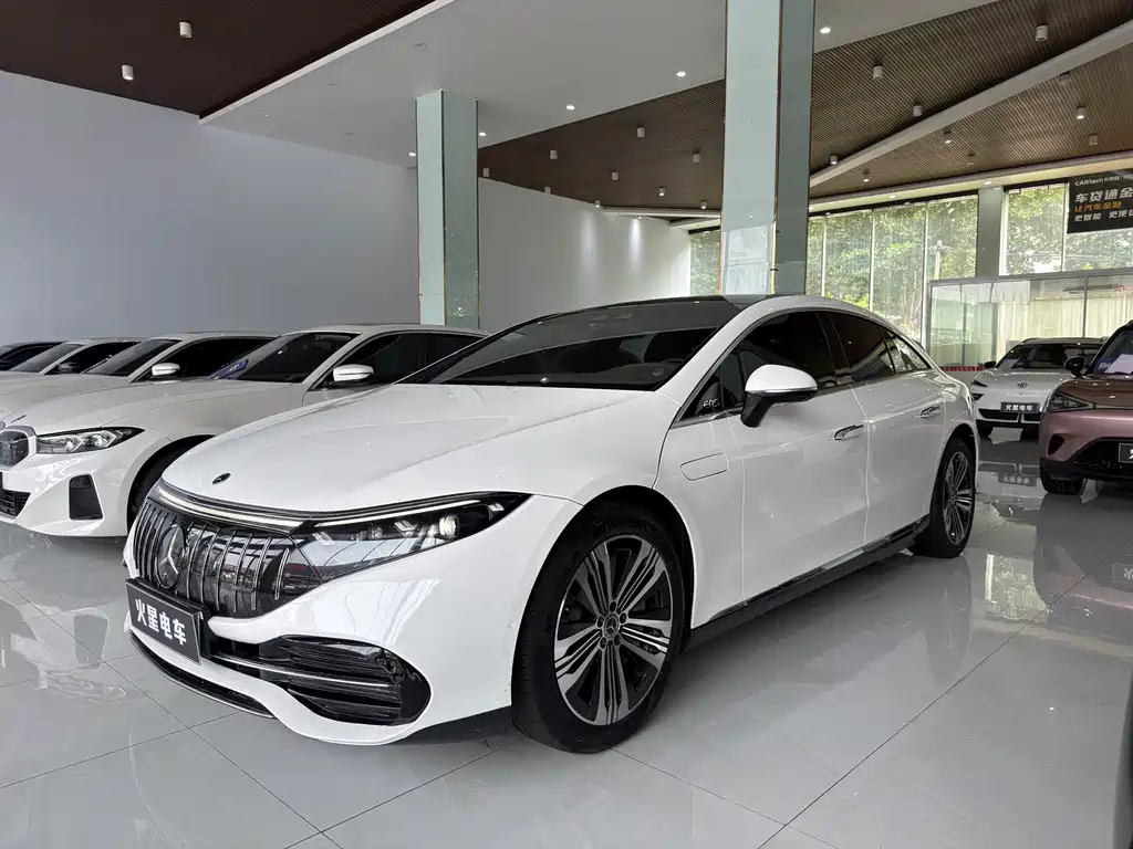 Mercedes-Benz EQS 2023 — фото 1