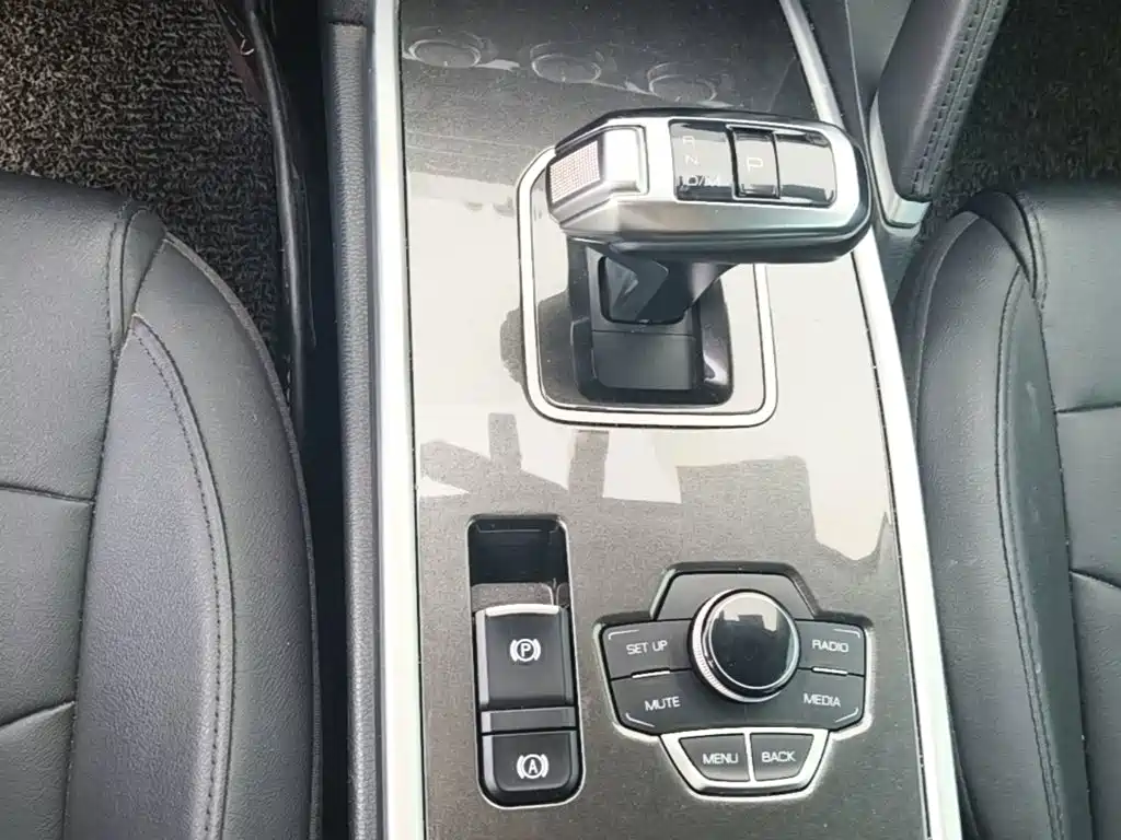 Haval H6 2020 — фото 14