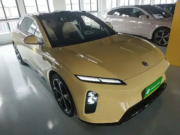 NIO ET5 2025