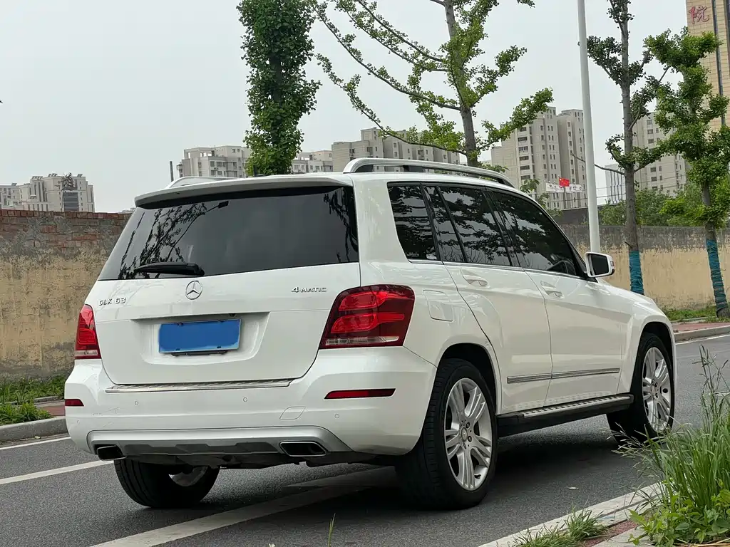 Mercedes-Benz GLK-Class 2015