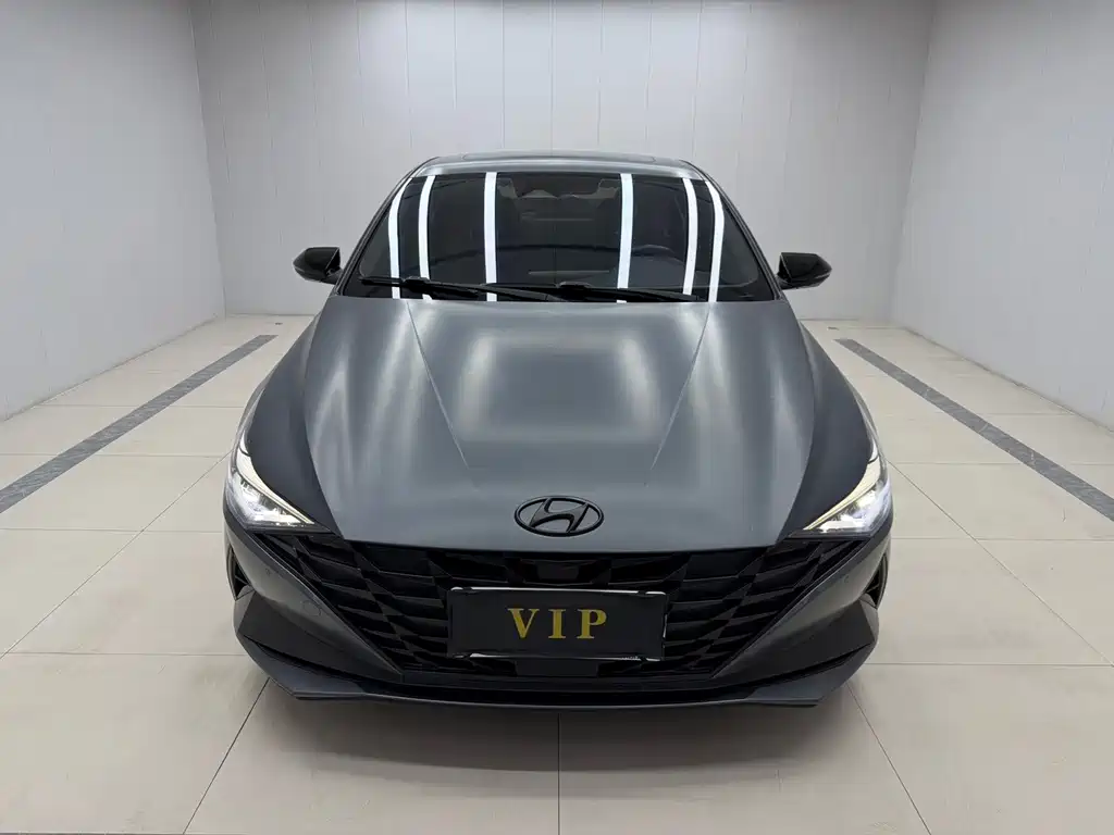 Hyundai Elantra 2023