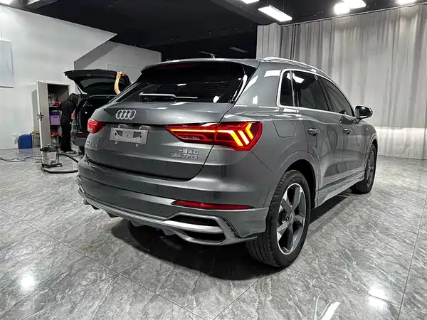 Audi Q3 2023