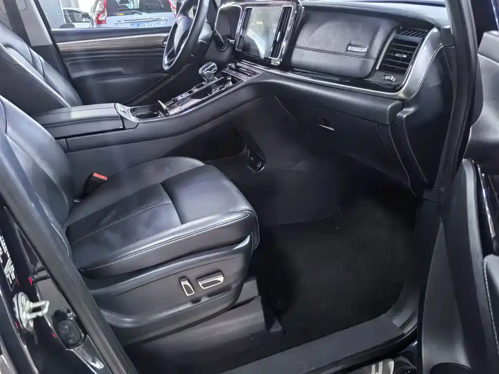 GAC Trumpchi M8 2021 — фото 10