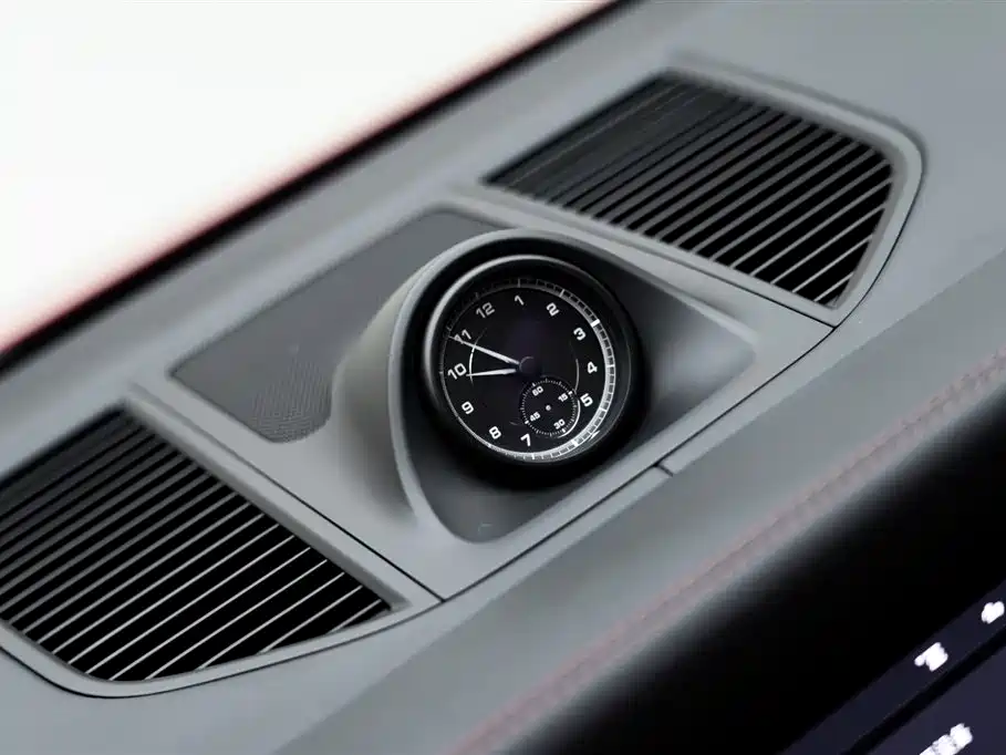 Porsche Macan 2023 — фото 21