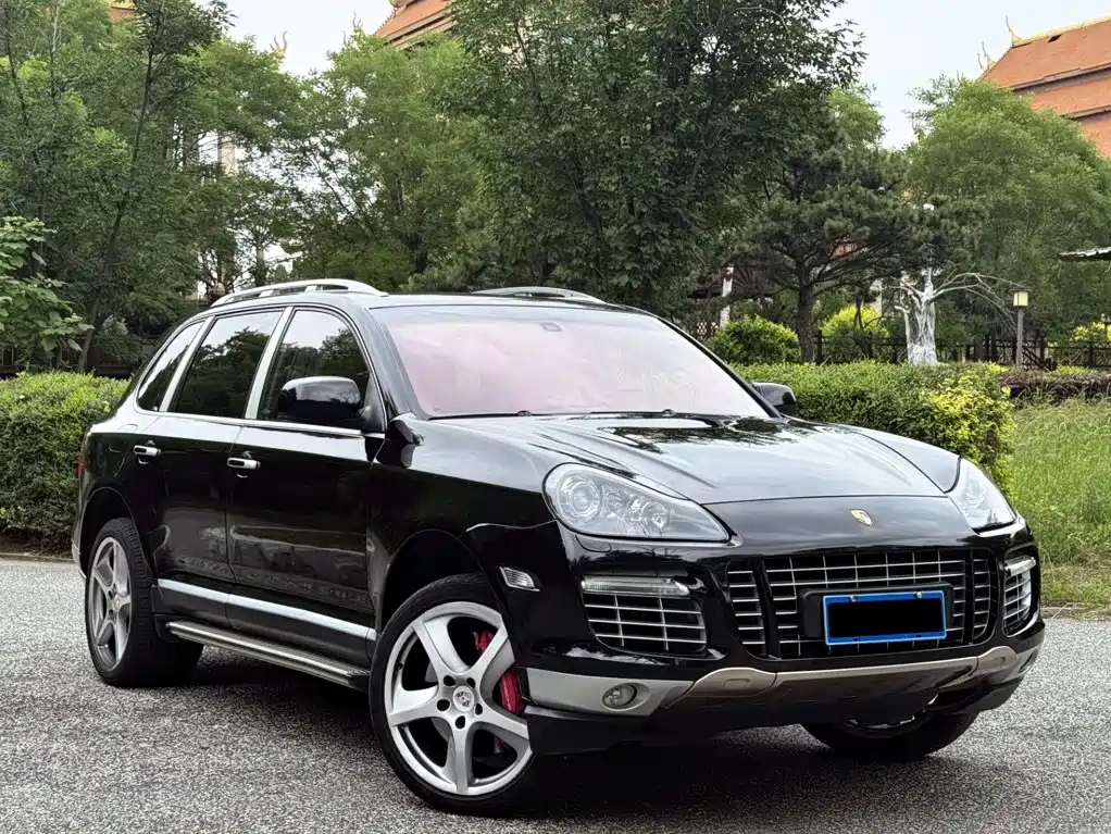 Porsche Cayenne 2009 — фото 2