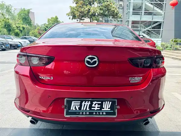 Mazda 3 Axela 2021